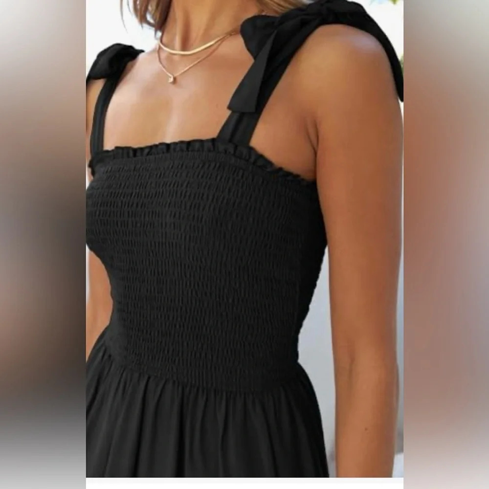 ZESICA Women’s Black Smocked Maxi Dress – Size M – Tie-Shoulder Tiered Boho Dres - Picture 3 of 8